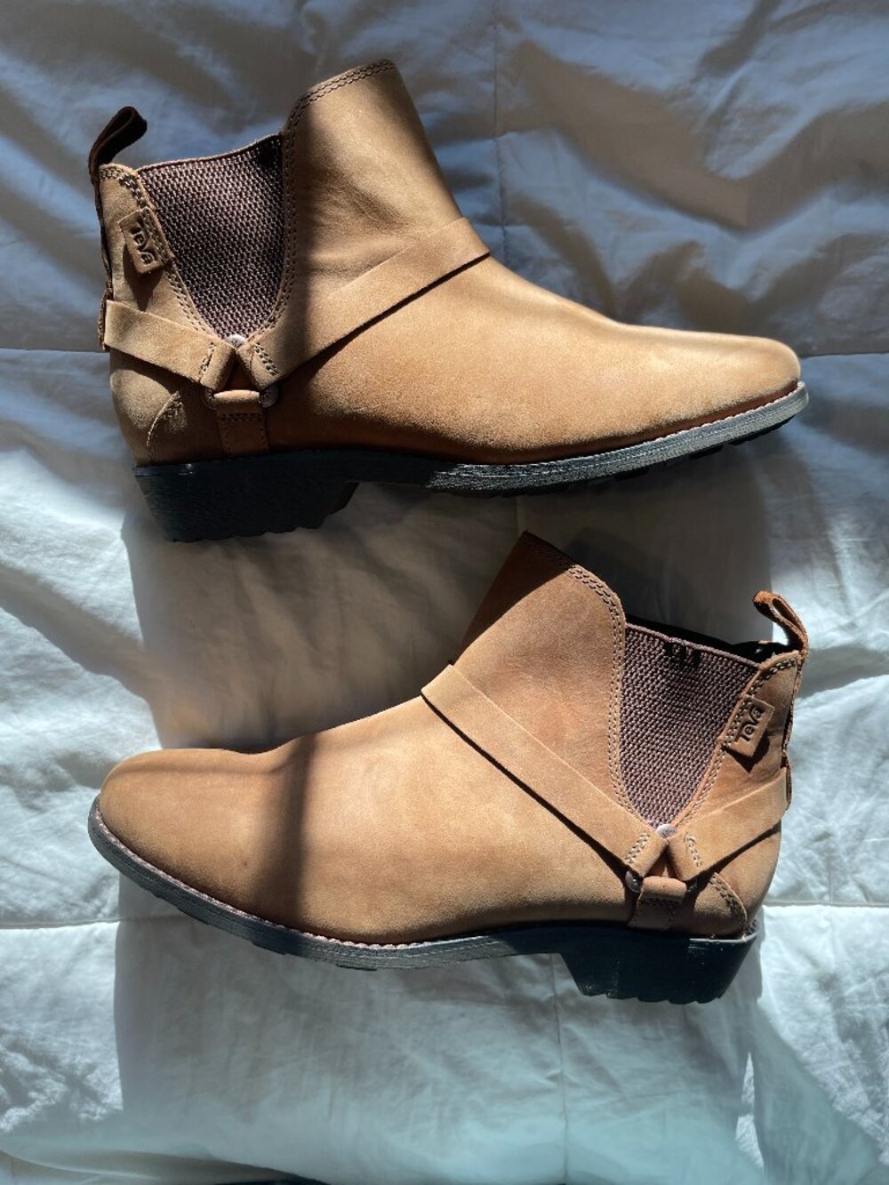 Teva de la Vina ankle boots brown excellent condition 9